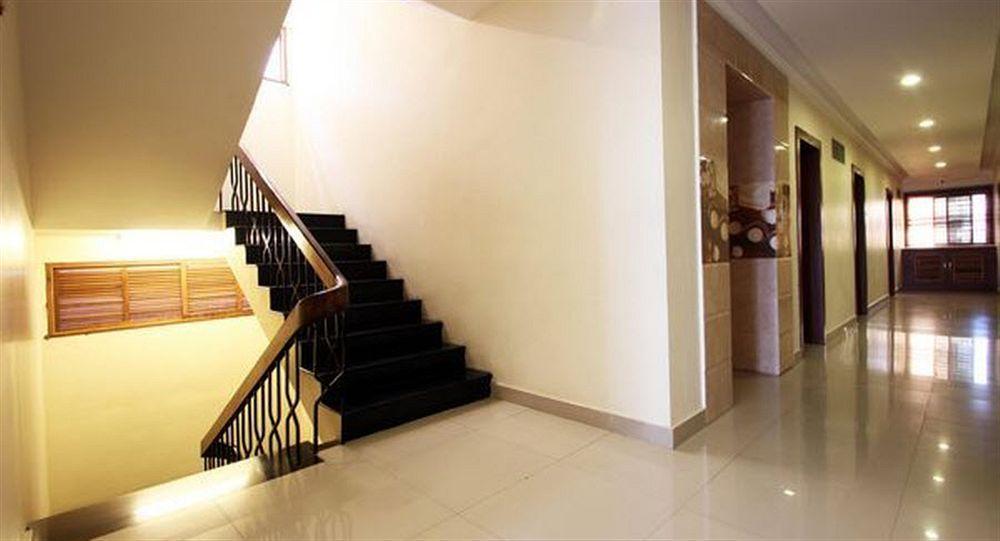 Hotel The Gopinivas Grand Kanyakumari Exterior foto